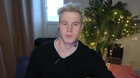 Snapshot of kyle_4u chatting on 01.15.25 Kyle online show from 01.15.25