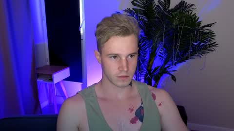 Snapshot of kyle_4u chatting on 01.20.25 Kyle online show from 01.20.25