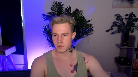 Snapshot of kyle_4u chatting on 01.20.25 Kyle online show from 01.20.25