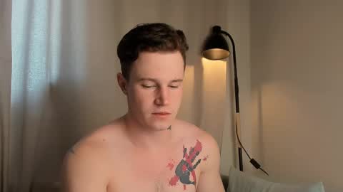 Snapshot of kyle_4u chatting on 02.12.25 Kyle online show from 02.12.25