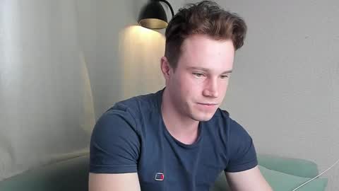 Snapshot of kyle_4u chatting on 02.26.25 Kyle online show from 02.26.25