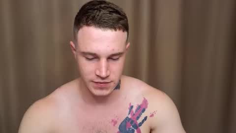 Snapshot of kyle_4u chatting on 09.15.25 Kyle online show from 09.15.25