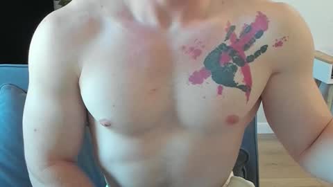 Snapshot of kyle_4u chatting on 11.03.25 Kyle online show from 11.03.25