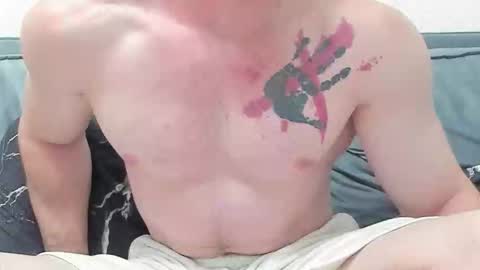 Snapshot of kyle_4u chatting on 11.17.25 Kyle online show from 11.17.25