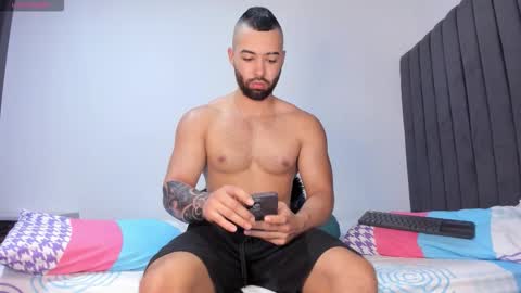 Kyle collinz online show from 11.05.25