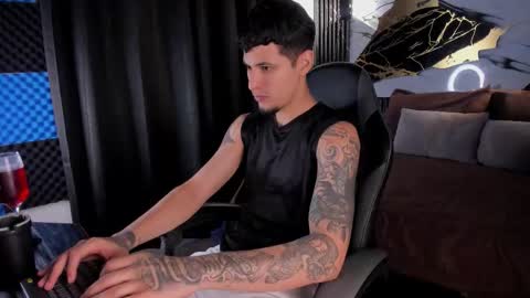 kylesmithx_ online show from 02.13.26