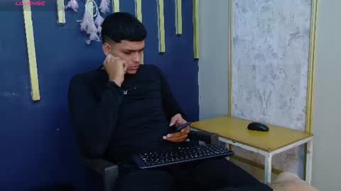 Kyliam online show from 07.25.26