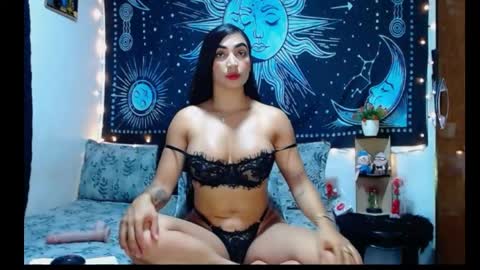 Snapshot of kylie_capricorn chatting on 05.09.26 kylie online show from 05.09.26