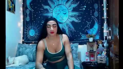 Snapshot of kylie_capricorn chatting on 07.17.26 kylie online show from 07.17.26