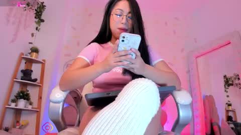 Kylie online show from 02.26.26