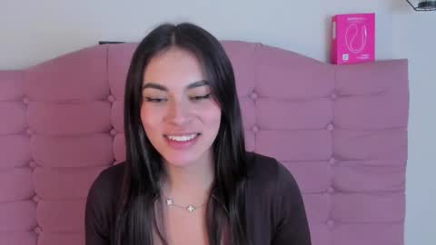 kylie_ls online show from 11.22.25