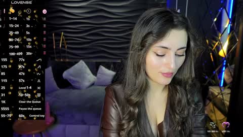 Snapshot of kylie_mellow chatting on 02.03.25 Kylie online show from 02.03.25