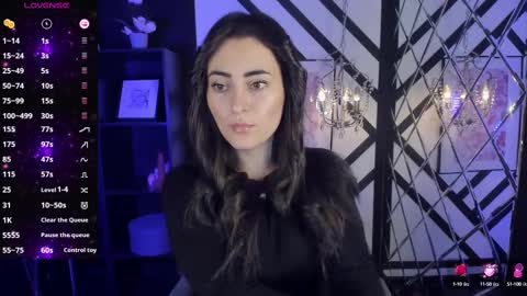 Snapshot of kylie_mellow chatting on 03.05.25 Kylie online show from 03.05.25