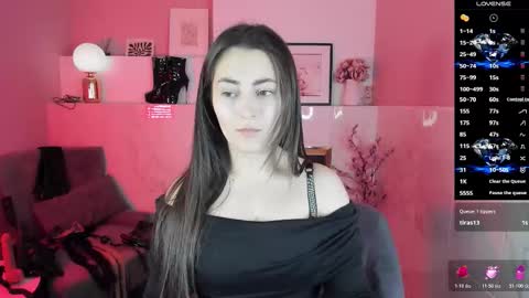 Snapshot of kylie_mellow chatting on 10.23.25 Kylie online show from 10.23.25