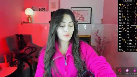 Snapshot of kylie_mellow chatting on 12.15.25 Kylie online show from 12.15.25