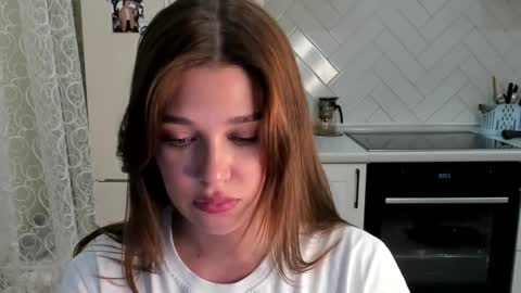 Snapshot of kylieblond chatting on 10.07.25 Din online show from 10.07.25