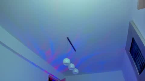 Snapshot of kylieety chatting on 12.30.24 KYLIE online show from 12.30.24