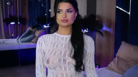 Jenny online show from 11.10.25