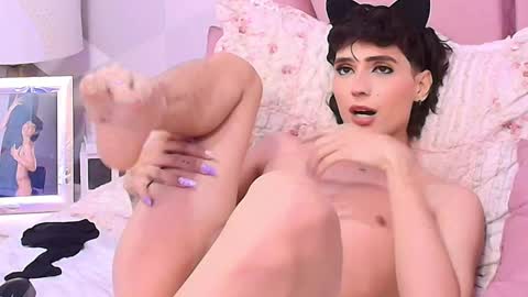 Kylie jl online show from 10.15.25