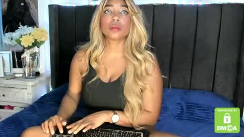 kylie white boobs online show from 05.05.26