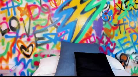 Kylie online show from 04.19.26