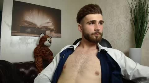 KyloEast online show from 06.09.26