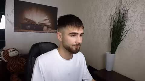 KyloEast online show from 07.28.26