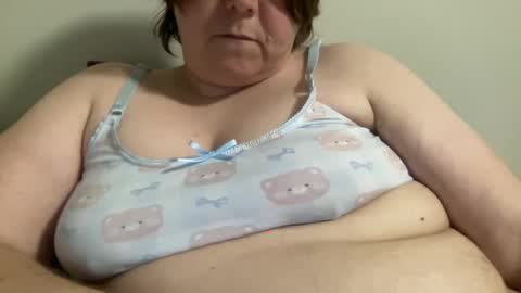 Snapshot of kylorencat chatting on 12.13.24 KYLO online show from 12.13.24