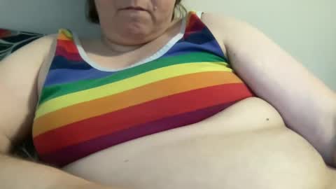 Snapshot of kylorencat chatting on 12.16.24 KYLO online show from 12.16.24