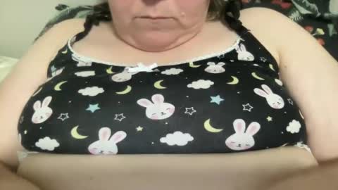 Snapshot of kylorencat chatting on 01.18.25 KYLO online show from 01.18.25