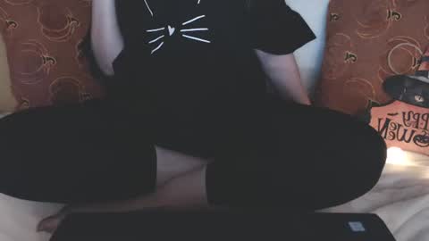 Check Out My NSFW OnlyFans Link On Bio online show from 10.23.25