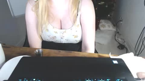 Snapshot of kymchi chatting on 03.12.26 Check Out My NSFW OnlyFans Link On Bio online show from 03.12.26