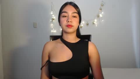 Snapshot of kyra_fox_ chatting on 01.09.26 Kyra online show from 01.09.26