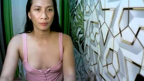 kyutshyne online show from 04.25.26