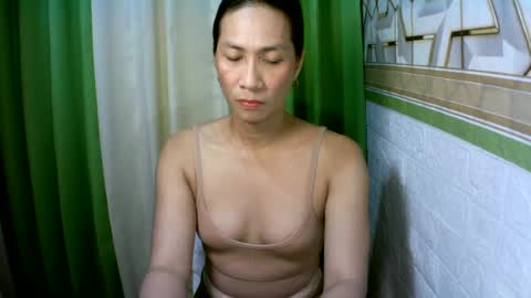 Snapshot of kyutshyne chatting on 06.12.26 kyutshyne online show from 06.12.26