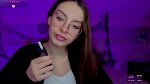 Margo  online show from 11.02.25