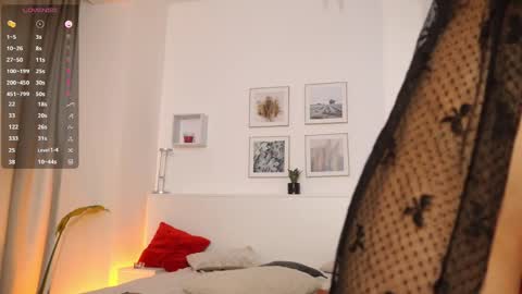 Viktoria White  online show from 03.16.26