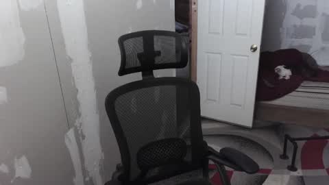 l1v1nth3dr3am online show from 09.15.25