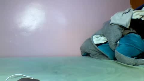 Snapshot of l556778 chatting on 03.07.26 crazy creamer online show from 03.07.26