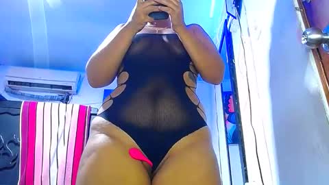 la_crespy29 online show from 10.28.25