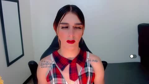 AriSaray online show from 01.22.25