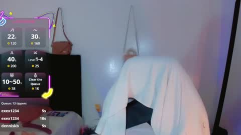 AriSaray online show from 10.08.25