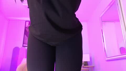 Cris  online show from 02.19.25