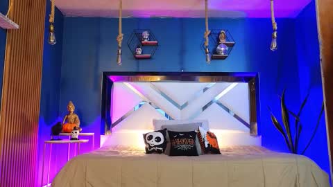 Cris  online show from 10.03.25