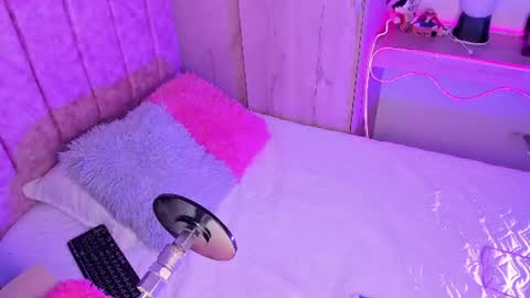 lana  foxx Model  independient online show from 06.24.26