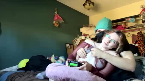 Snapshot of lacedinsin chatting on 09.25.25 lacedinsin online show from 09.25.25