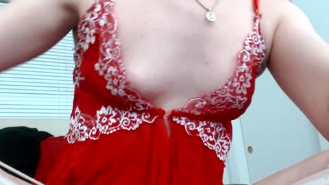 Snapshot of laceyphoenix1 chatting on 01.13.25 Lacey Phoenix online show from 01.13.25