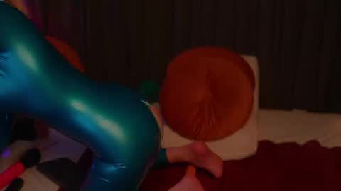Latex Lacie online show from 04.28.26