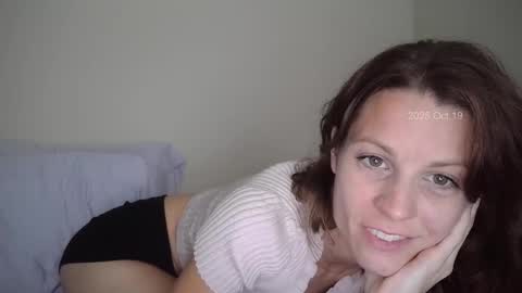 Lacie online show from 10.19.25