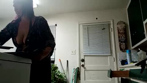 lacybell online show from 12.29.24